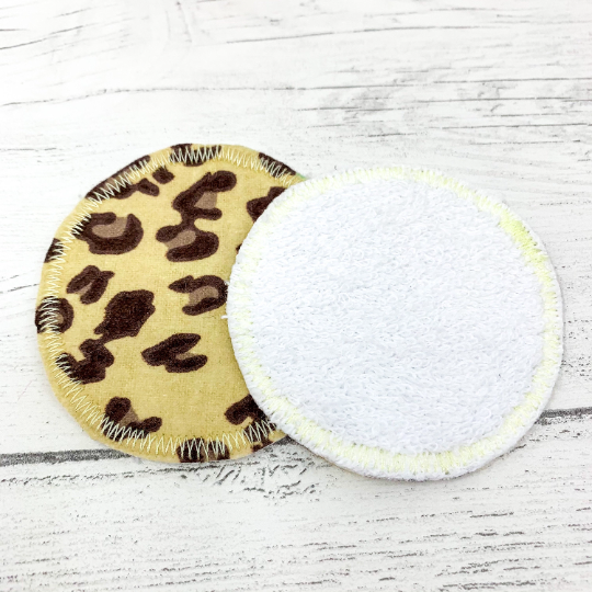 Set of 10 Cotton Facial Rounds - Animal Print