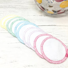Load image into Gallery viewer, Set of 10 Organic Cotton Facial Rounds
