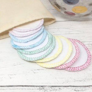 Set of 10 Organic Cotton Facial Rounds with Wash Bag